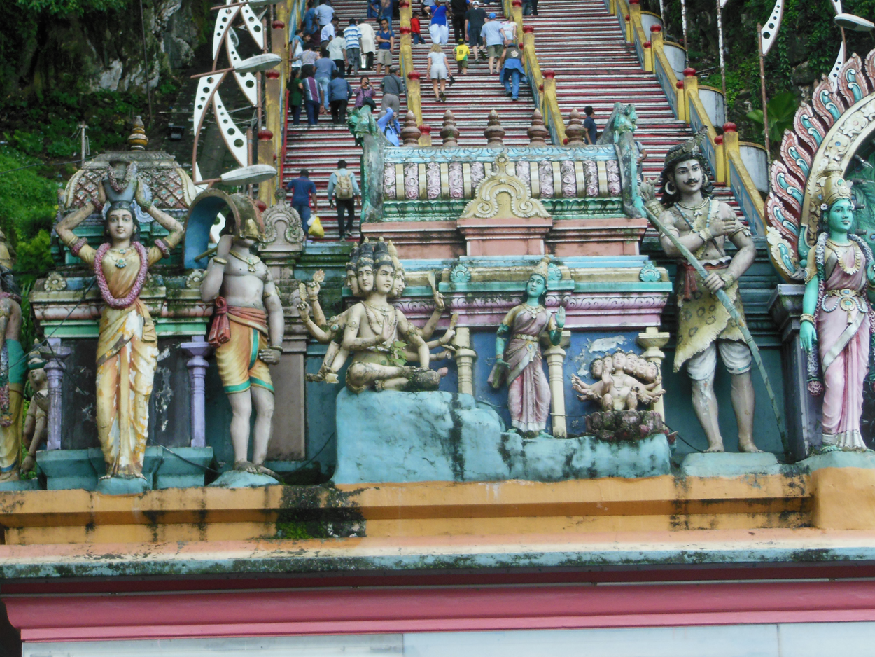 2013-11-03 Kuala Lumpur (Beim Tempel) 